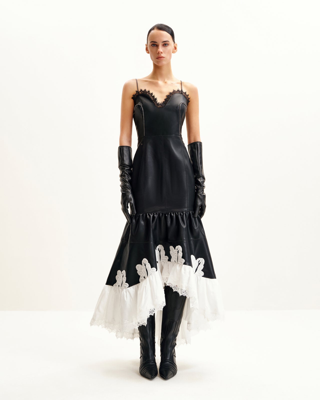 Zora 蕾絲邊皮革洋裝 - 黑色