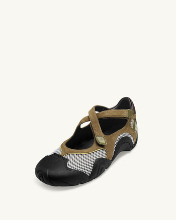 Caitlin 網布鏤空運動鞋 - 棕色